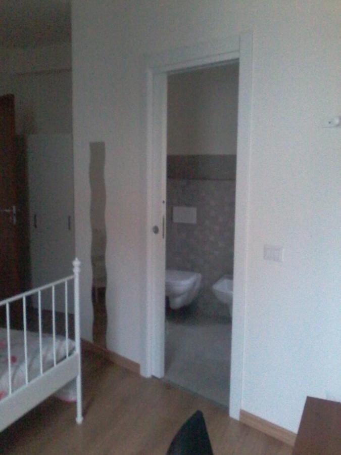 Al Salto Del Gatto Bed and Breakfast Schianno Exterior foto